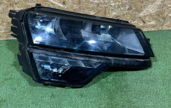 Skoda Karoq Headlight/headlamp 57B941016A