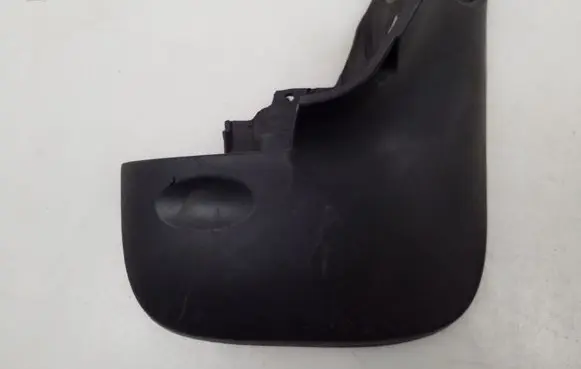 Nissan Terrano Front mudguard 638507F000RH