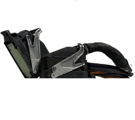 Iveco Daily 4th gen Front door wiring loom/harness boot 500332361 0281001537