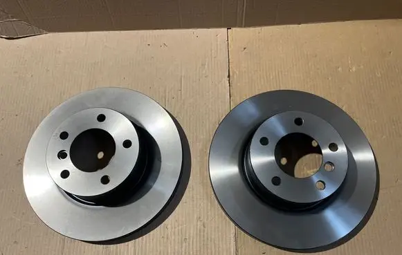 BMW 1 E81 E87 Brake discs and calipers set 