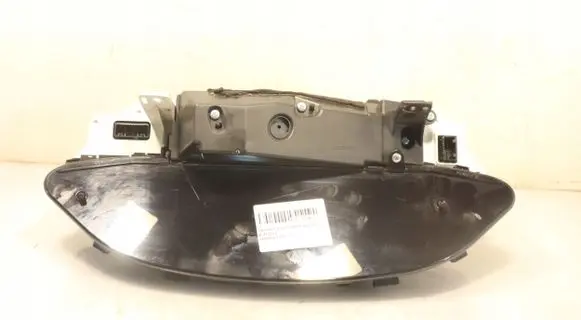 Toyota Yaris Clock 