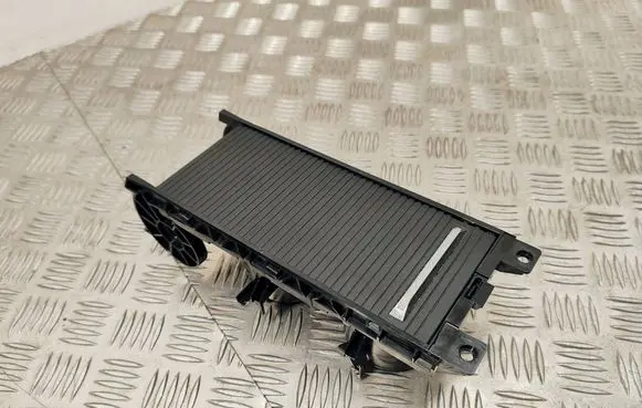 Skoda Octavia Mk4 Cup holder front 5N3862531 24072020