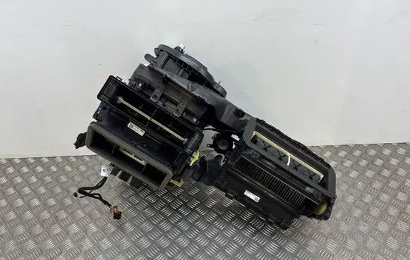 Seat Arona Interior heater climate box assembly 2Q0907521