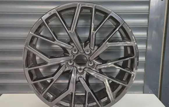 Audi A6 S6 C9 4L R21 alloy rim 4P0601025R