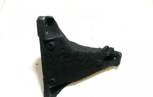 Audi A4 S4 B5 8D Engine mounting bracket 8d0199308f