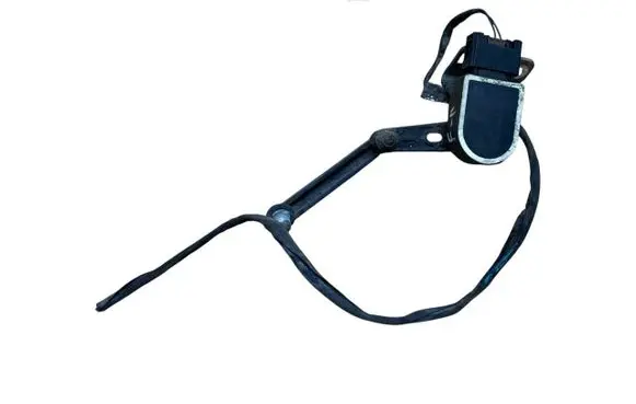 Headlight/headlamp level sensor