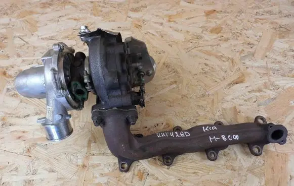Toyota RAV 4 (XA40) Turbo 172010R062