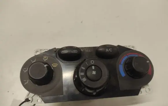 Hyundai Santa Fe Climate control unit 9725026XXX