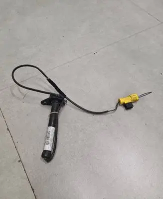 Mercedes-Benz CLA C117 X117 W117 Bonnet Pedestrian Airbag Actuator 0589P1000095 A1179061000