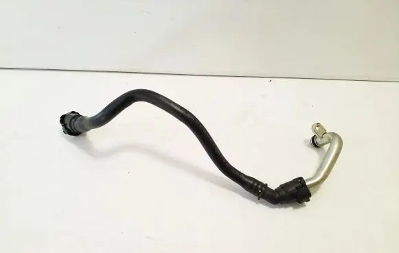 Volvo XC40 Engine coolant pipe/hose 31368584