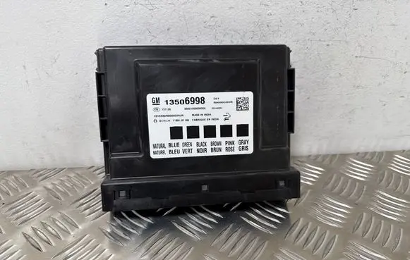 Opel Mokka Comfort/convenience module 13506998
