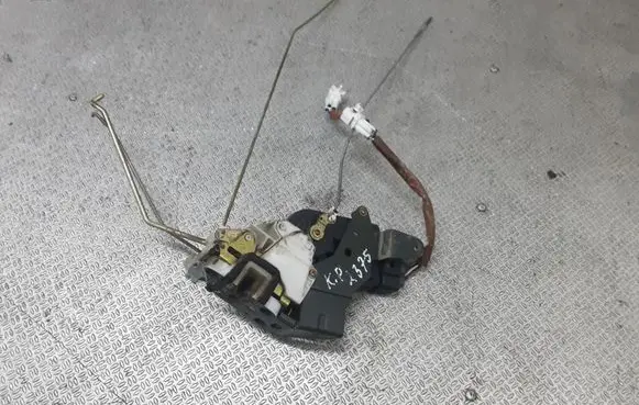 Suzuki Liana Front door lock
