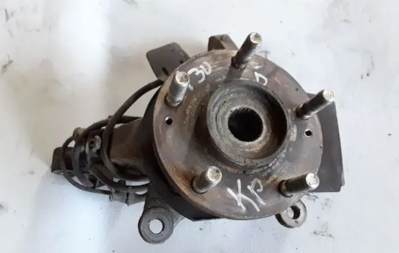Hyundai i30 Front wheel hub 51715A6000