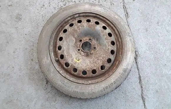 R17 spare wheel