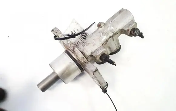 Volkswagen PASSAT B5 Master brake cylinder 71973
