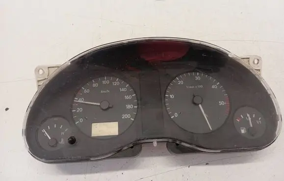 Volkswagen Sharan Speedometer (instrument cluster) 7M0919860G 95VW10849NA