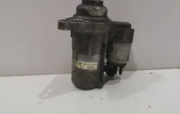 Volkswagen Tiguan Starter motor 02Z911023H