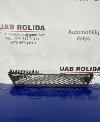 Volvo XC70 Front bumper lower grill 30744523 30678691