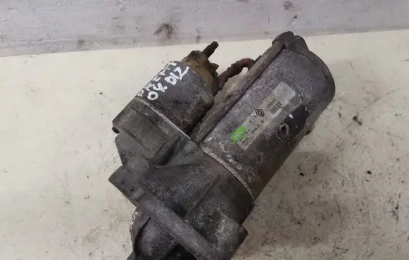 Nissan Primera Starter motor 8200331251