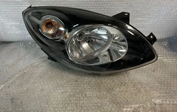Renault Twingo II Headlight/headlamp 