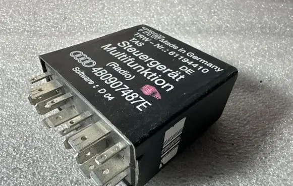 Audi A6 S6 C5 4B Other relay 4B0907487E