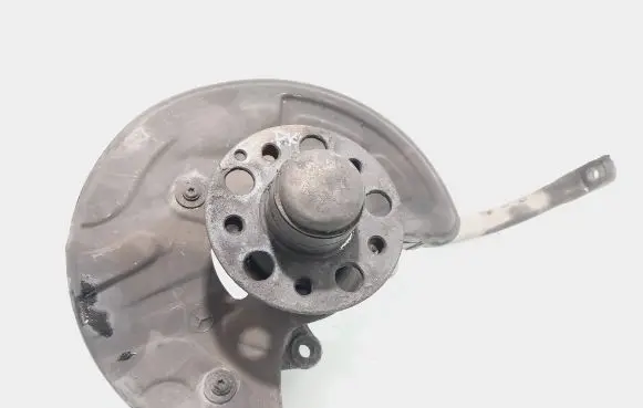 Mercedes-Benz E W211 Front wheel hub spindle knuckle