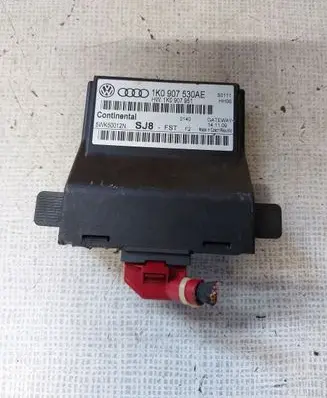 Volkswagen Scirocco Gateway control module 1K0907530AE