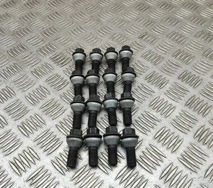 BMW X5 G05 Nuts/bolts 6795153