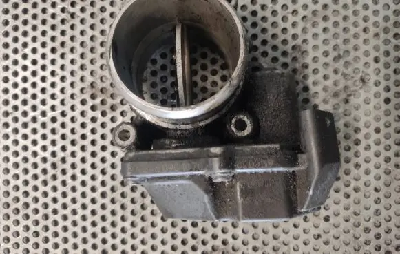 Mercedes-Benz Sprinter W906 Electric throttle body valve A6460901070