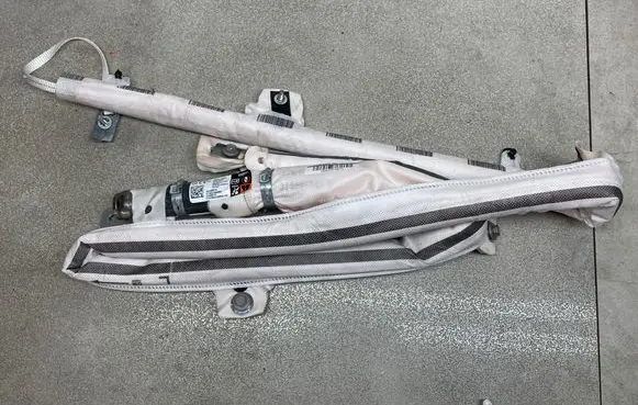 Opel Insignia B Roof airbag 39200973