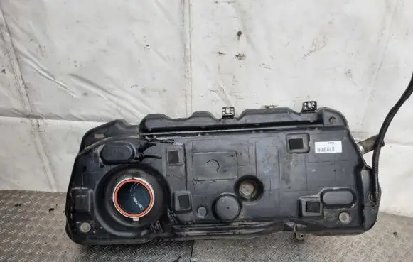 Mini Cooper Countryman R60 Fuel tank 9808453