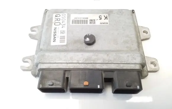Nissan Qashqai Engine control unit/module MEC951030