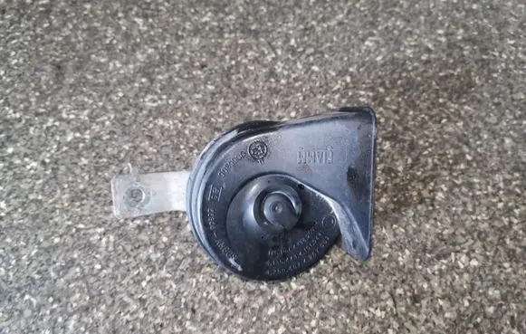 Nissan Quest Horn signal