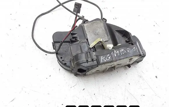 Mercedes-Benz E W211 Front door lock 