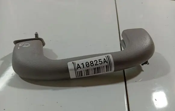 Opel Astra H Front interior roof grab handle