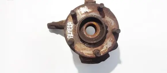 Nissan Almera Tino Front wheel hub 40014bu040