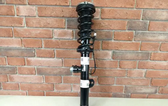 BMW i5 G60 Front shock absorber/damper 5A2DB04