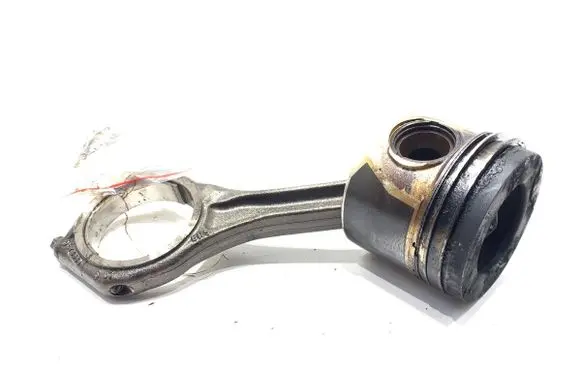 Audi Q8 Piston with connecting rod 59P