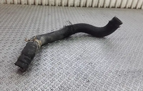 Toyota Auris 150 Engine coolant pipe/hose