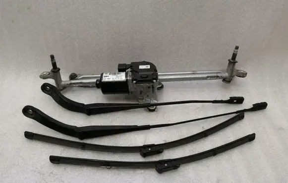 Porsche Macan (95B) Front wiper linkage and motor 95B955114B