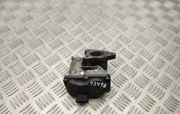 Mercedes-Benz A W176 Throttle valve 147104647R