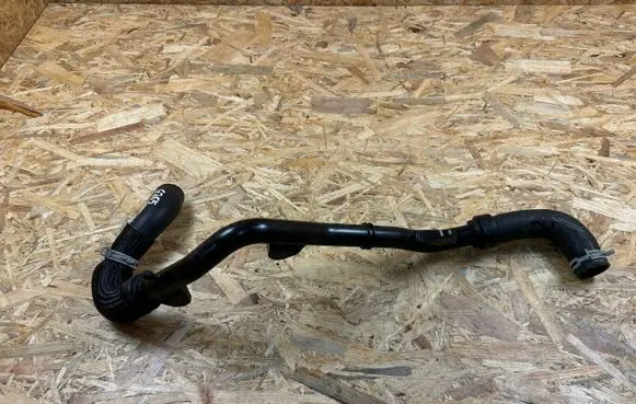 Nissan Juke II F16 Engine coolant pipe/hose 215034996R