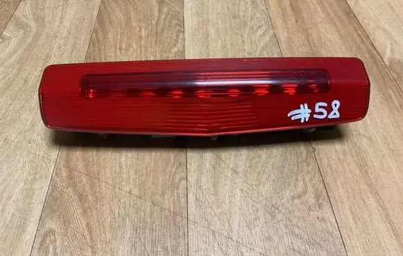 Opel Zafira B Third/center stoplight 13211587 417801 427448555