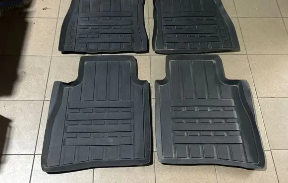 Nissan Pulsar Car floor mat set KE7483Z089 KE7484MF89 KE7484M089