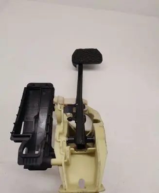BMW 5 F10 F11 Brake pedal 6782666