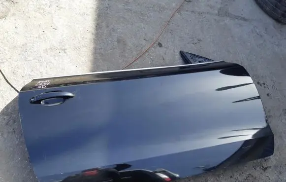 Audi A5 8T 8F Front door