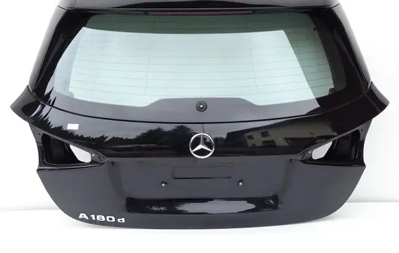 Mercedes-Benz A W177 Opening tailgate glass LAKIER