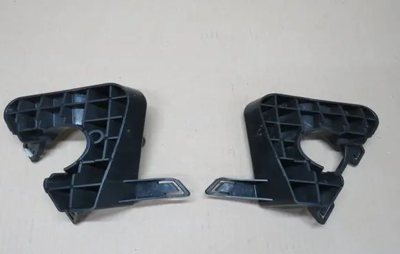Ford Kuga I Front bumper mounting bracket 17A796AF C816A