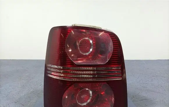 Volkswagen Cross Touran I Rear/tail lights 1T0945095J