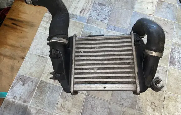 Audi A6 S6 C5 4B Intercooler radiator 8E0145805P